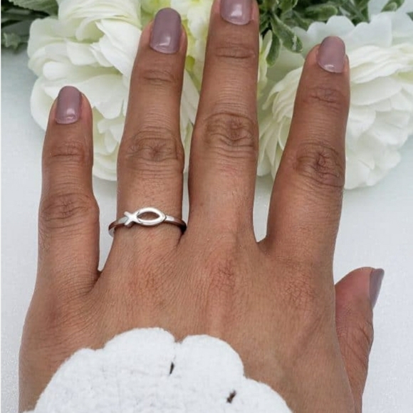 ❤️ FISH RING - Picture 2 of 4